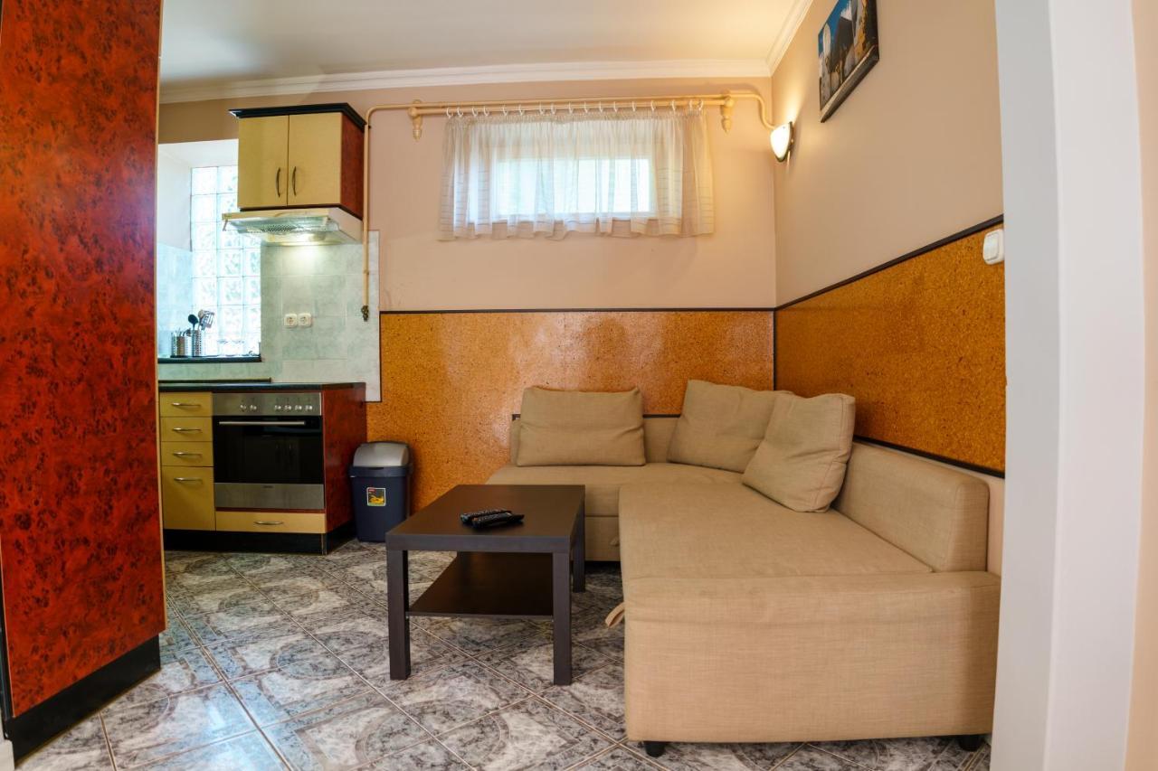 Aranyhid Vendeghaz Hotell Makó Exteriör bild